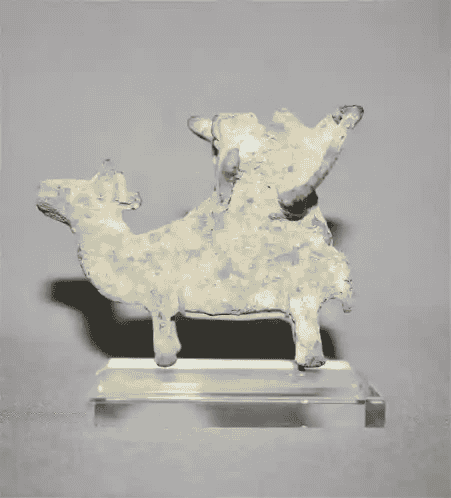 تمثال حيواني
